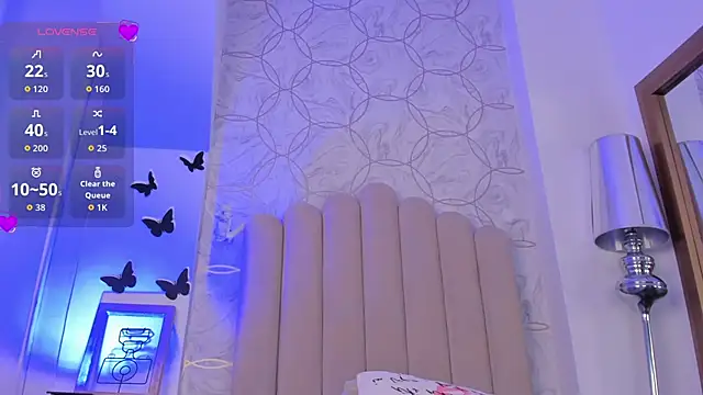 Foxy200   online show from 04.07.26