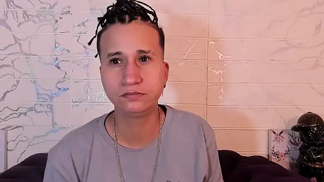 Im Milan Rs online show from 02.23.25