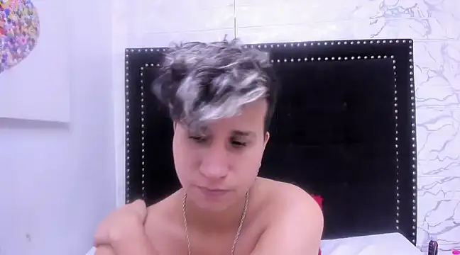 Im Milan Rs online show from 03.12.25