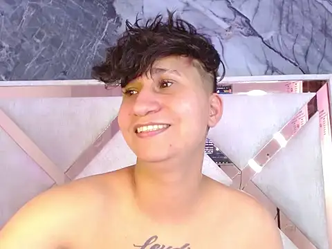 Im Milan Rs online show from 10.11.25