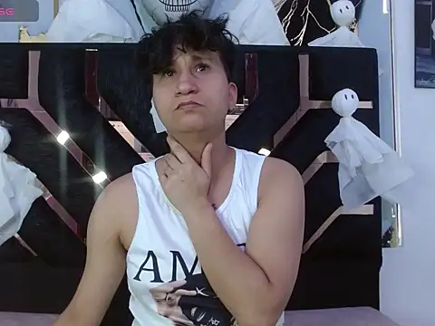 Im Milan Rs online show from 10.22.25