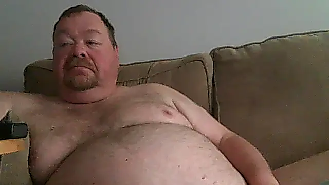 Snapshot of hitman_35 chatting on 06.17.26 hitman 35 online show from 06.17.26