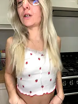 carlaaa online show from 12.03.25