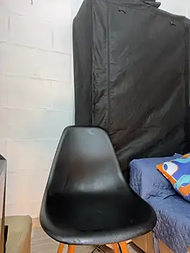 Snapshot of Bodyxx23 chatting on 02.12.25 Bodyxx23 online show from 02.12.25