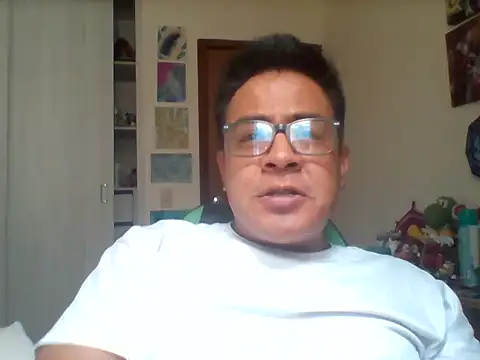 Snapshot of Ratigo69 chatting on 06.23.26 Ratigo69 online show from 06.23.26