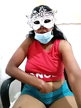 Snapshot of Amaaya_Baby chatting on 01.04.25 Amaaya Baby online show from 01.04.25