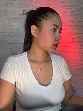  Luana online show from 07.26.26