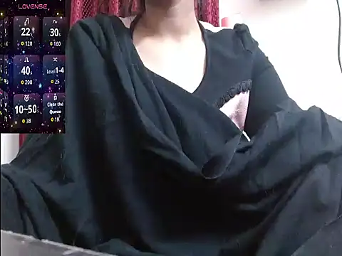 Reika 01 online show from 12.19.25