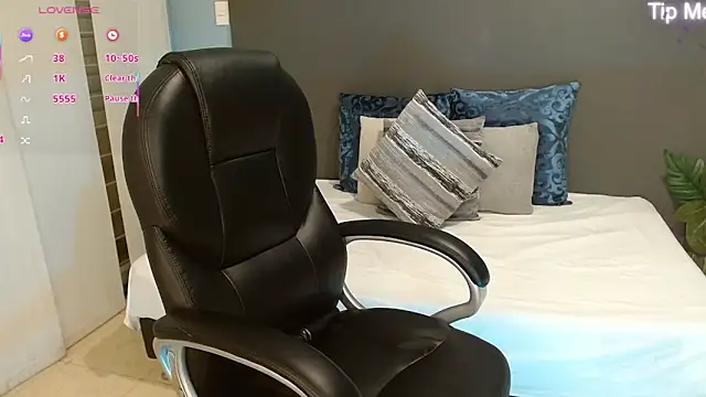 violeta leon online show from 09.11.25