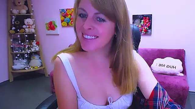 Hot Milady online show from 11.28.25