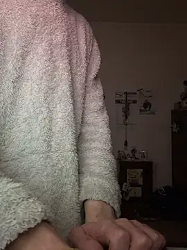 Snapshot of Miky_21 chatting on 02.28.25 Miky 21 online show from 02.28.25