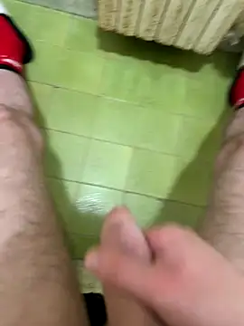 Snapshot of Miky_21 chatting on 11.18.25 Miky 21 online show from 11.18.25