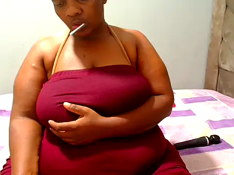 Hips2seyy86 online show from 04.18.26