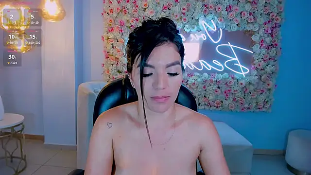 ValeriaRoldanX online show from 02.05.25