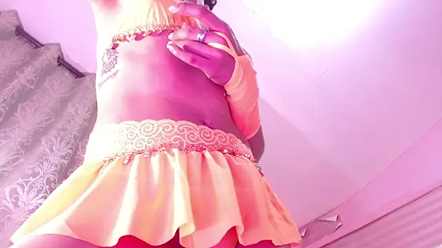 giselle ocampo online show from 02.05.25