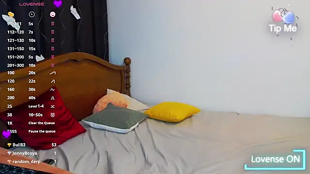 Lillianhot68 online show from 01.20.25