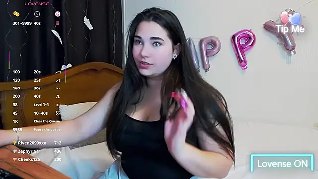 Lillianhot68 online show from 03.10.25