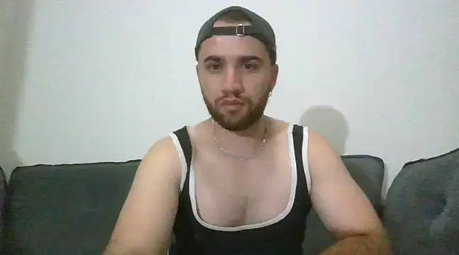 Snapshot of TomAlex chatting on 12.13.24 TomAlex online show from 12.13.24