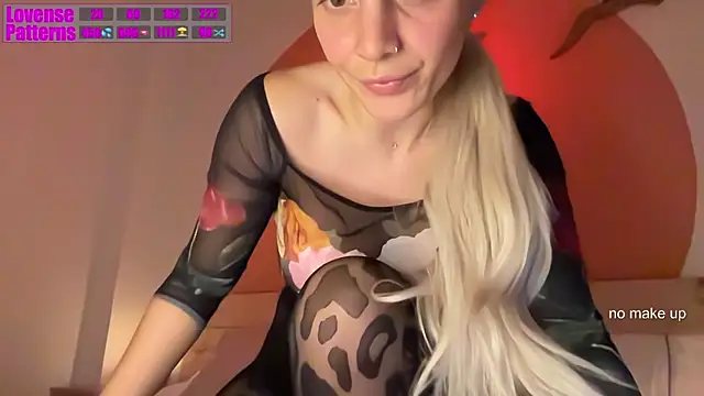 Snapshot of daddyspixxie420 chatting on 12.28.24 daddyspixxie420 online show from 12.28.24