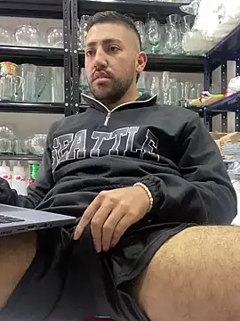 Snapshot of JuanZapata33 chatting on 12.09.24 JuanZapata33 online show from 12.09.24