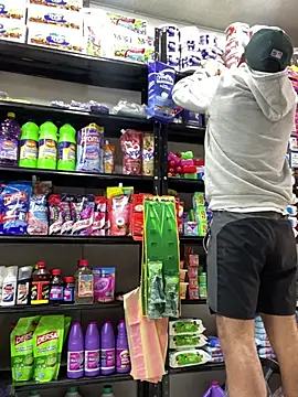 Snapshot of JuanZapata33 chatting on 03.07.25 JuanZapata33 online show from 03.07.25