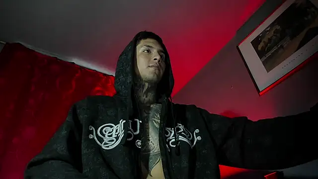 Travistanner 28 online show from 03.10.26