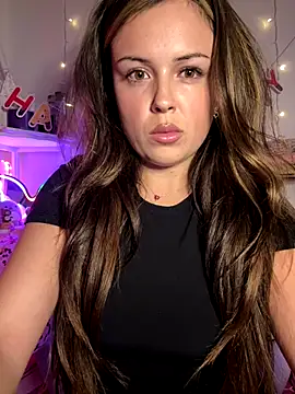 Snapshot of biancasuger chatting on 10.22.25 biancasuger online show from 10.22.25