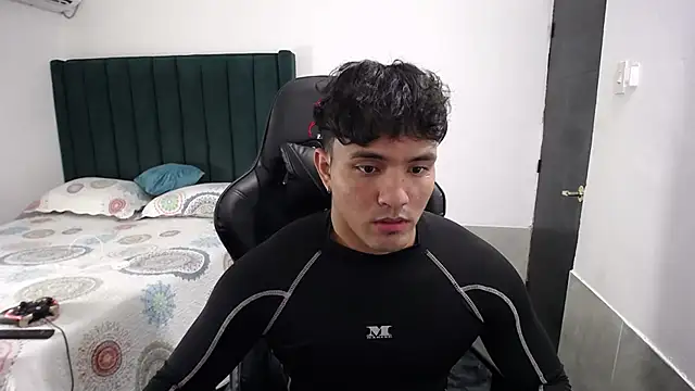 man dur07 online show from 09.12.25