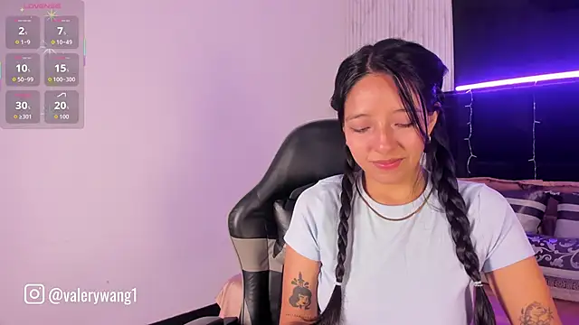 Valery wang online show from 09.23.25