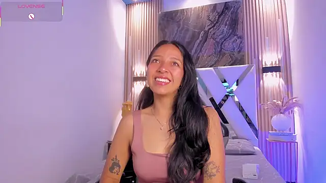 Valery wang online show from 04.13.26