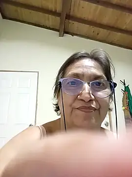 florecita69 online show from 10.15.25