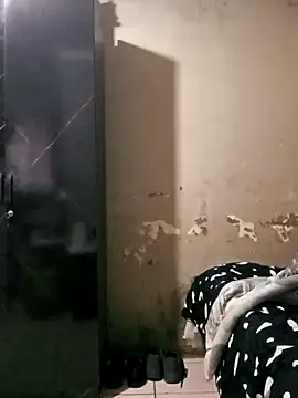 Snapshot of BIGBLACKCOOCK24- chatting on 03.22.25 BIGBLACKCOOCK24- online show from 03.22.25