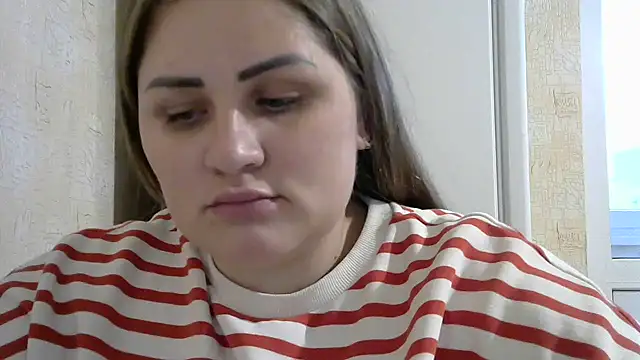 Snapshot of Honeydew-Waves chatting on 12.05.24 Honeydew-Waves online show from 12.05.24