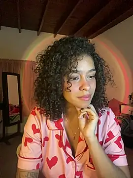 Snapshot of Arteatenea__ chatting on 03.18.25 Arteatenea online show from 03.18.25