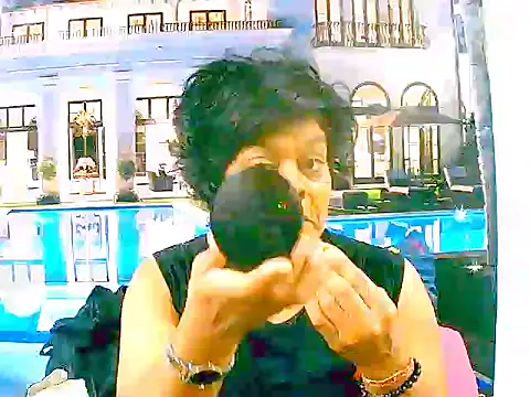 indianCherryPie online show from 02.11.25