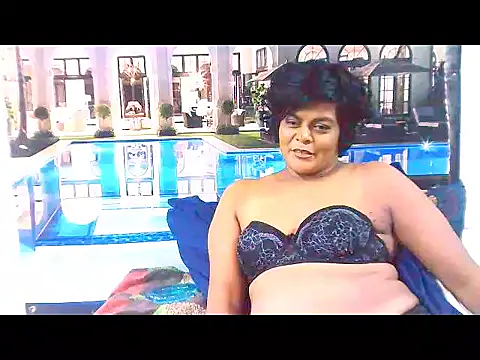 indianCherryPie online show from 03.08.25