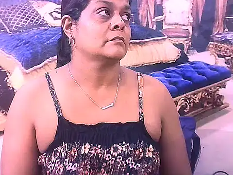 indianCherryPie online show from 02.13.26