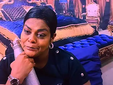 indianCherryPie online show from 02.28.26