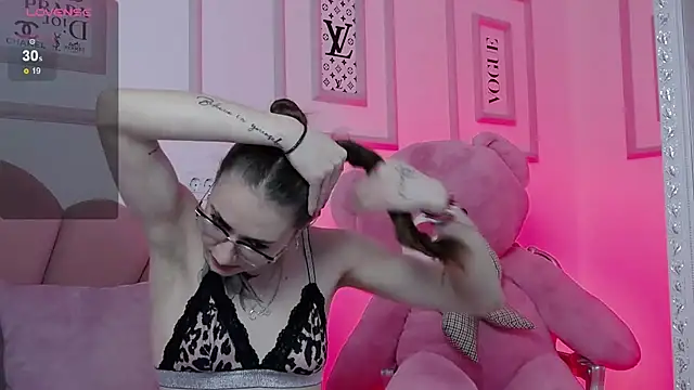 Abby  White online show from 03.10.25