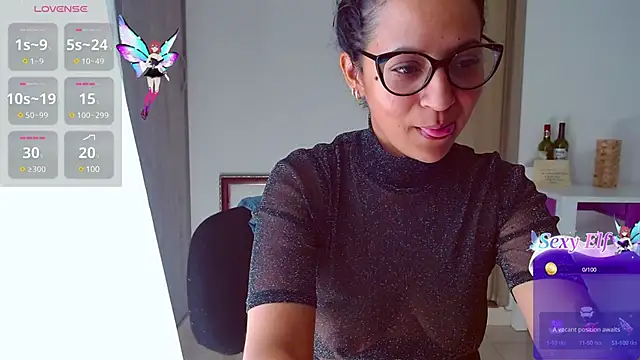 Snapshot of mariamulata chatting on 12.27.24 mariamulata online show from 12.27.24