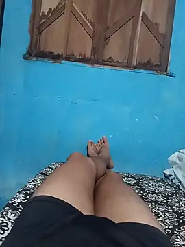 Snapshot of 1995eduardo chatting on 02.18.25 1995eduardo online show from 02.18.25