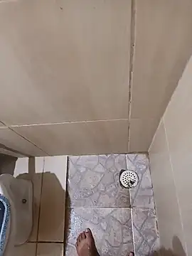 Snapshot of 1995eduardo chatting on 02.24.25 1995eduardo online show from 02.24.25