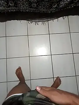 Snapshot of 1995eduardo chatting on 02.26.25 1995eduardo online show from 02.26.25