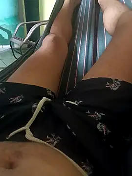 Snapshot of 1995eduardo chatting on 03.07.25 1995eduardo online show from 03.07.25