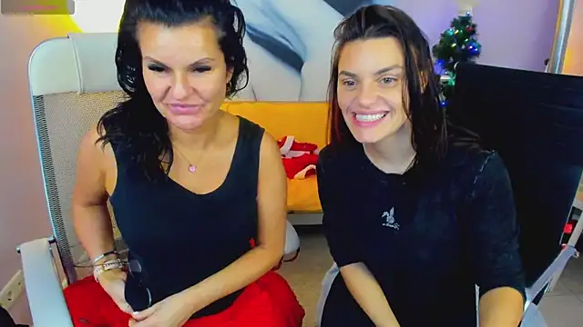 EricaAndPenelopa online show from 12.24.24