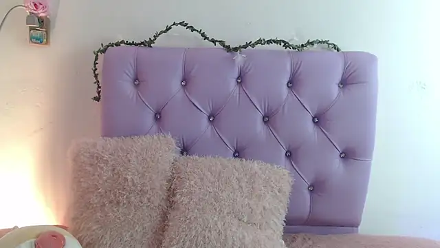 AmberJeong online show from 01.28.25