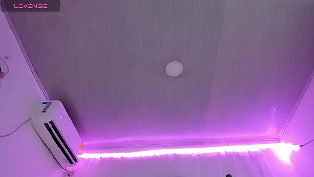 catalina and roger online show from 11.24.25