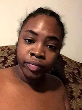 Snapshot of cocodreamxoxo chatting on 12.02.24 cocodreamxoxo online show from 12.02.24