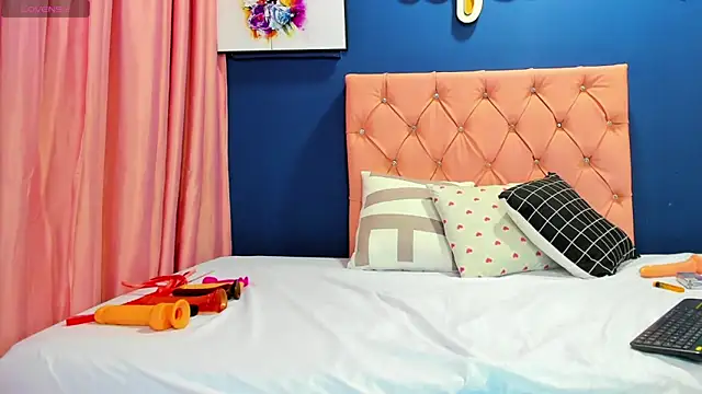 Cindy milf online show from 03.03.25