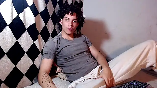 lax777  online show from 04.02.26